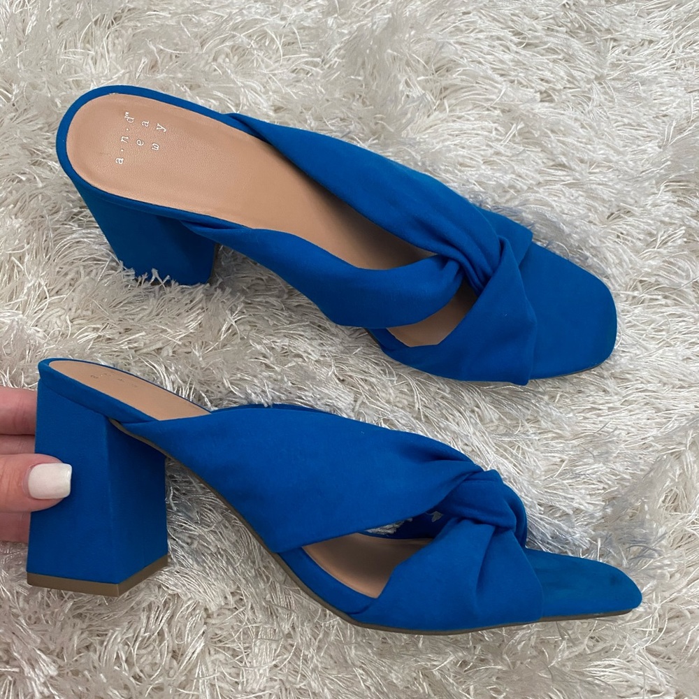 Never worn Cobalt blue mules (right on trend)